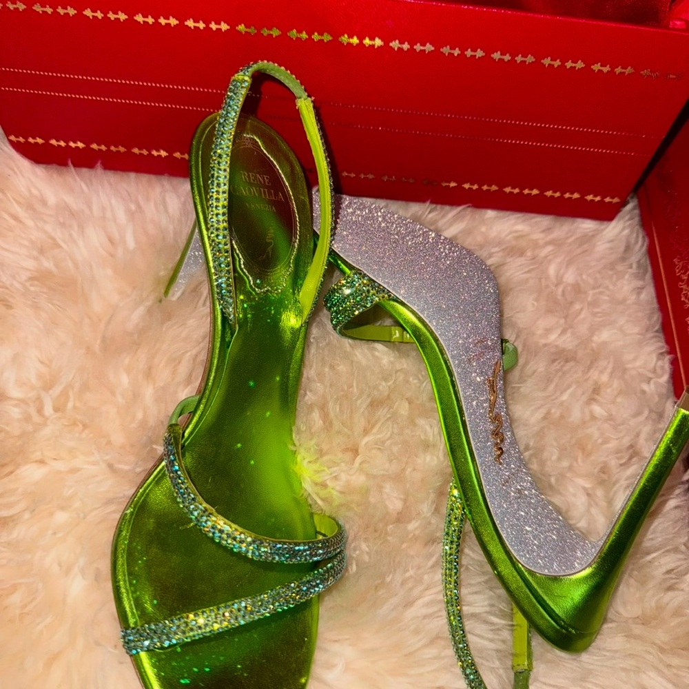René Caovilla Green Satin Heels – Size 36 (Shimmer Strass)
BRAND NEW - Picture 9 of 12